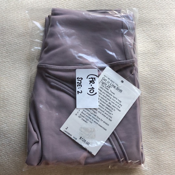 NWT Lululemon Get In Line SHR Tight 28” - Picture 7 of 7